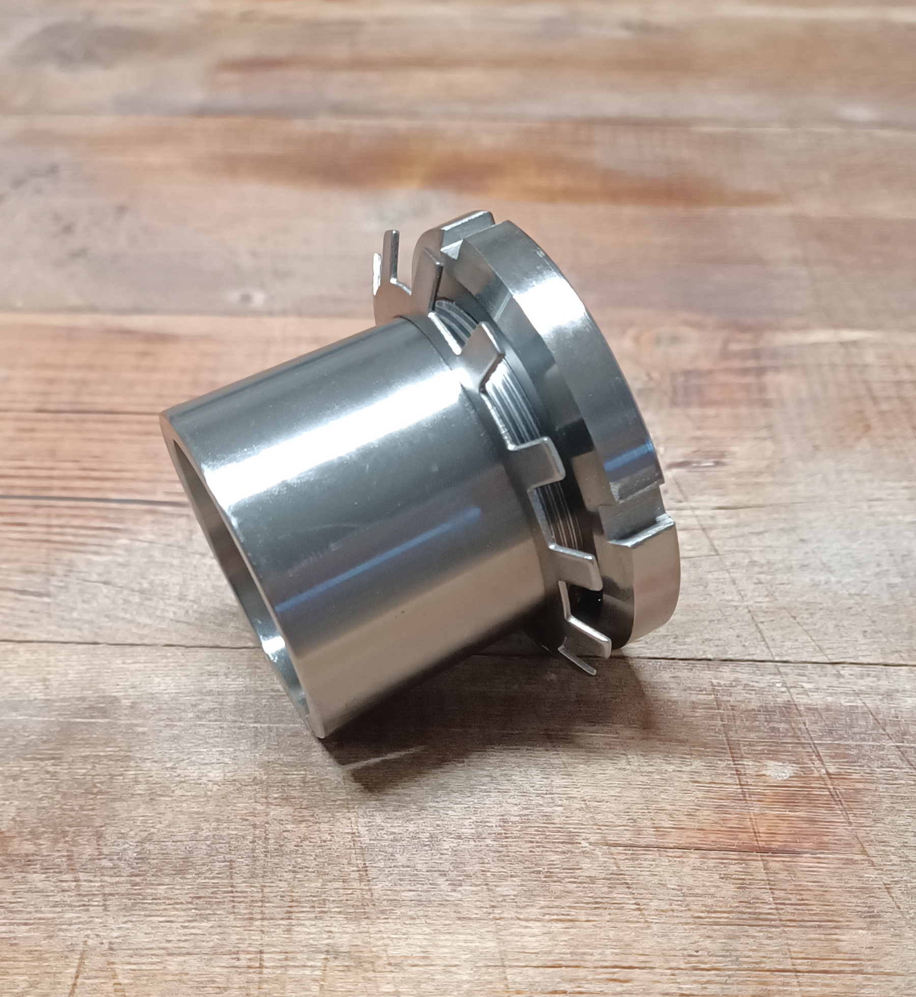 H 222 / Spannhülse für Welle 100 mm