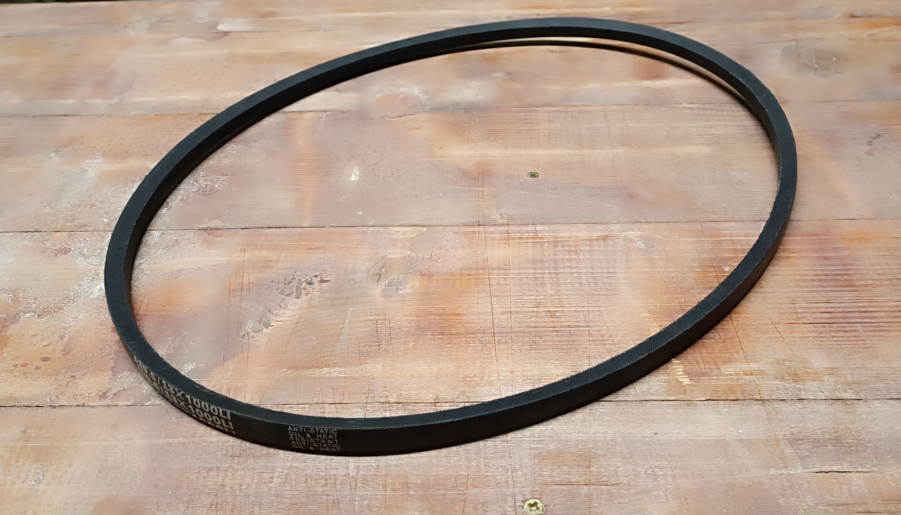 13 x 8 x 1143 Li / klassischer Keilriemen