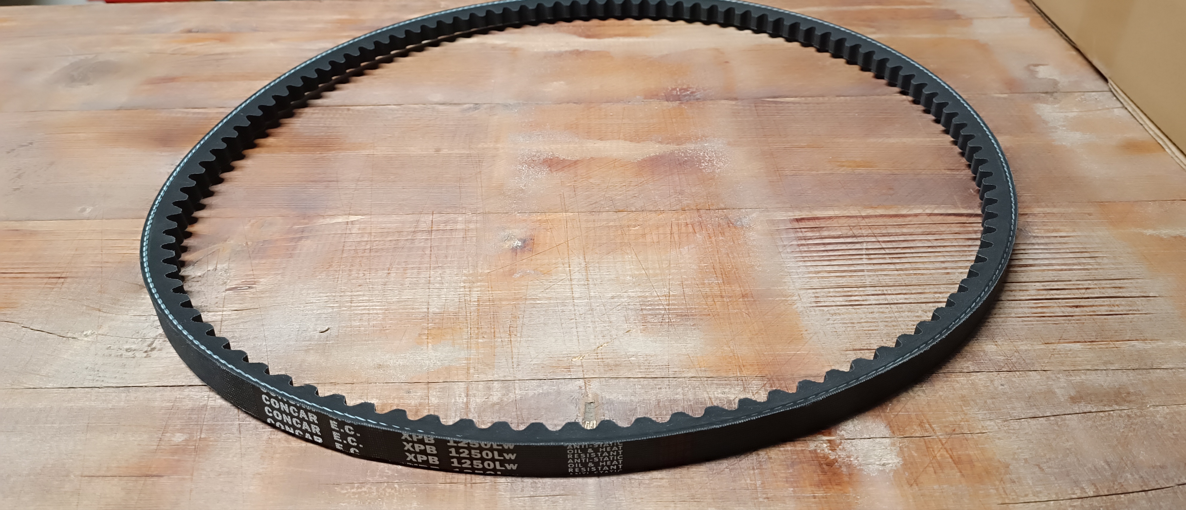 XPB 1900 Lw / Schmalkeilriemen gezahnt