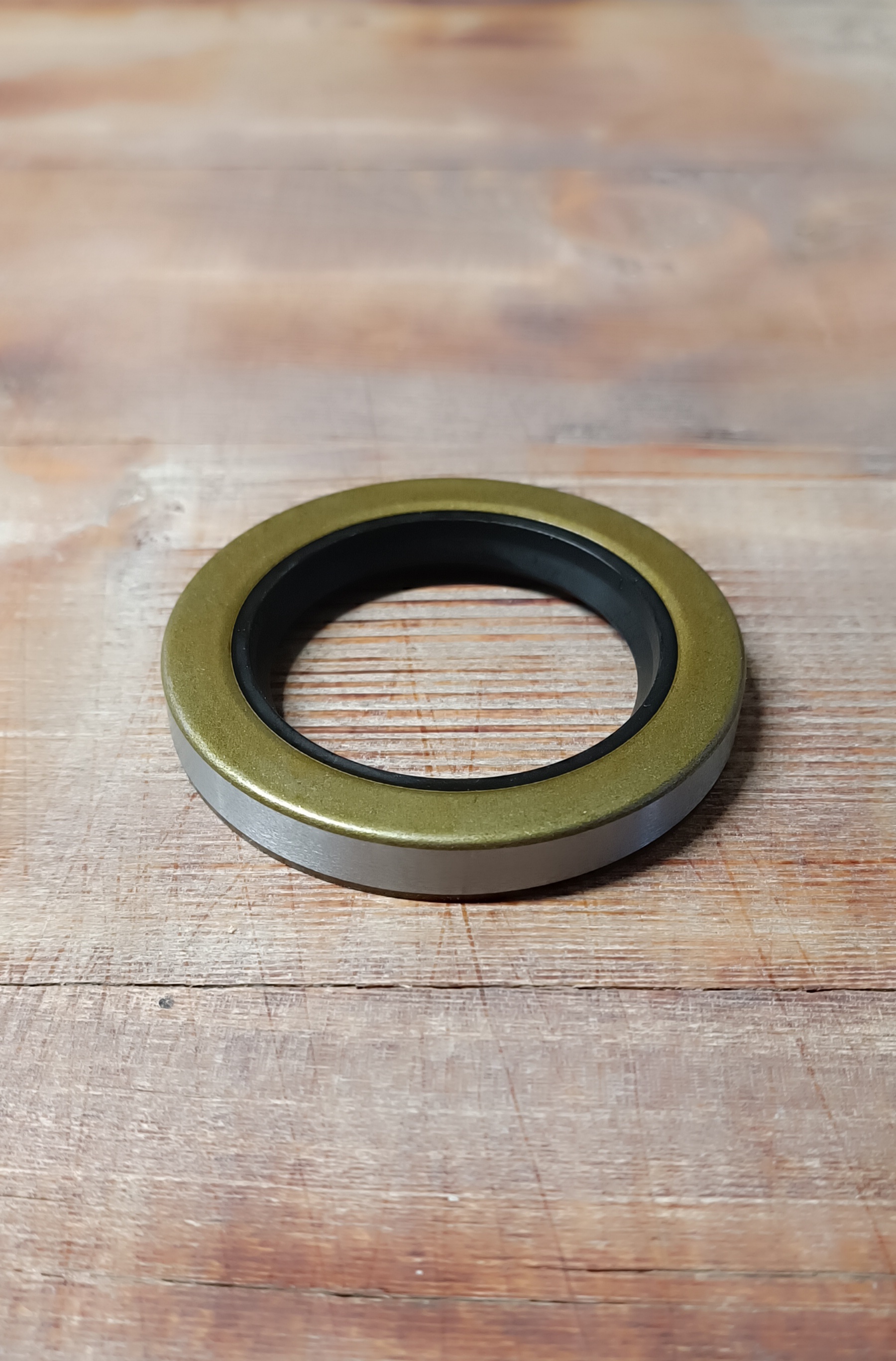 30 x 40 x 4 WB-OF / Radial Wellendichtring ohne Feder NBR