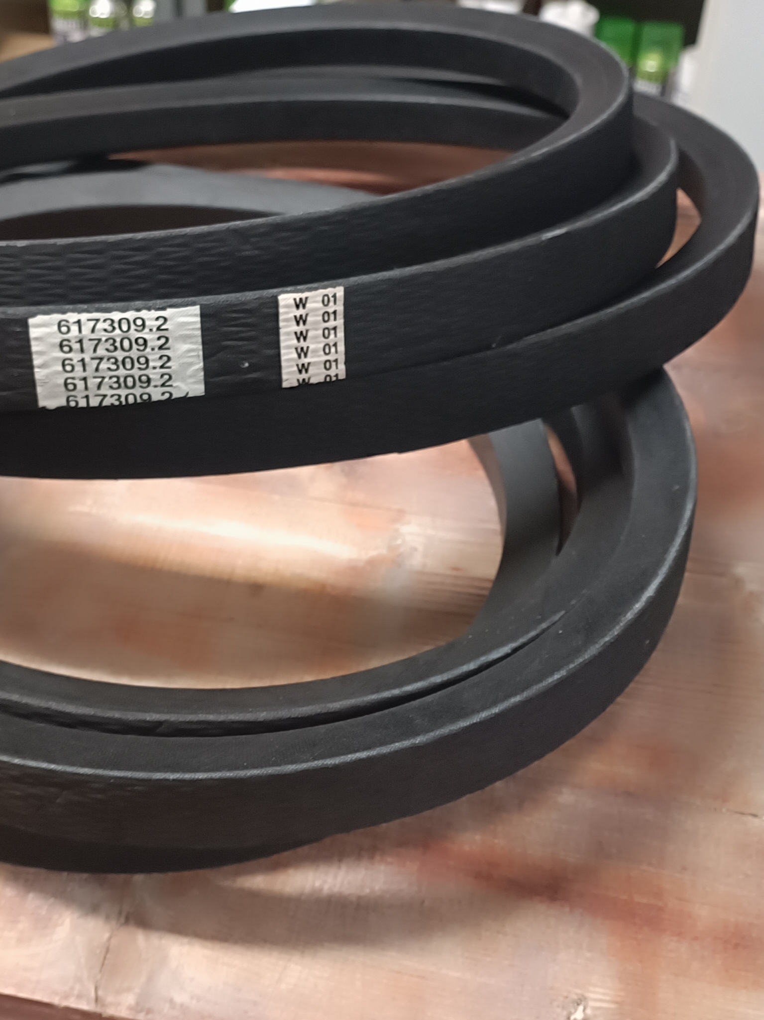617309.2 / Keilriemensatz = 2 Stück